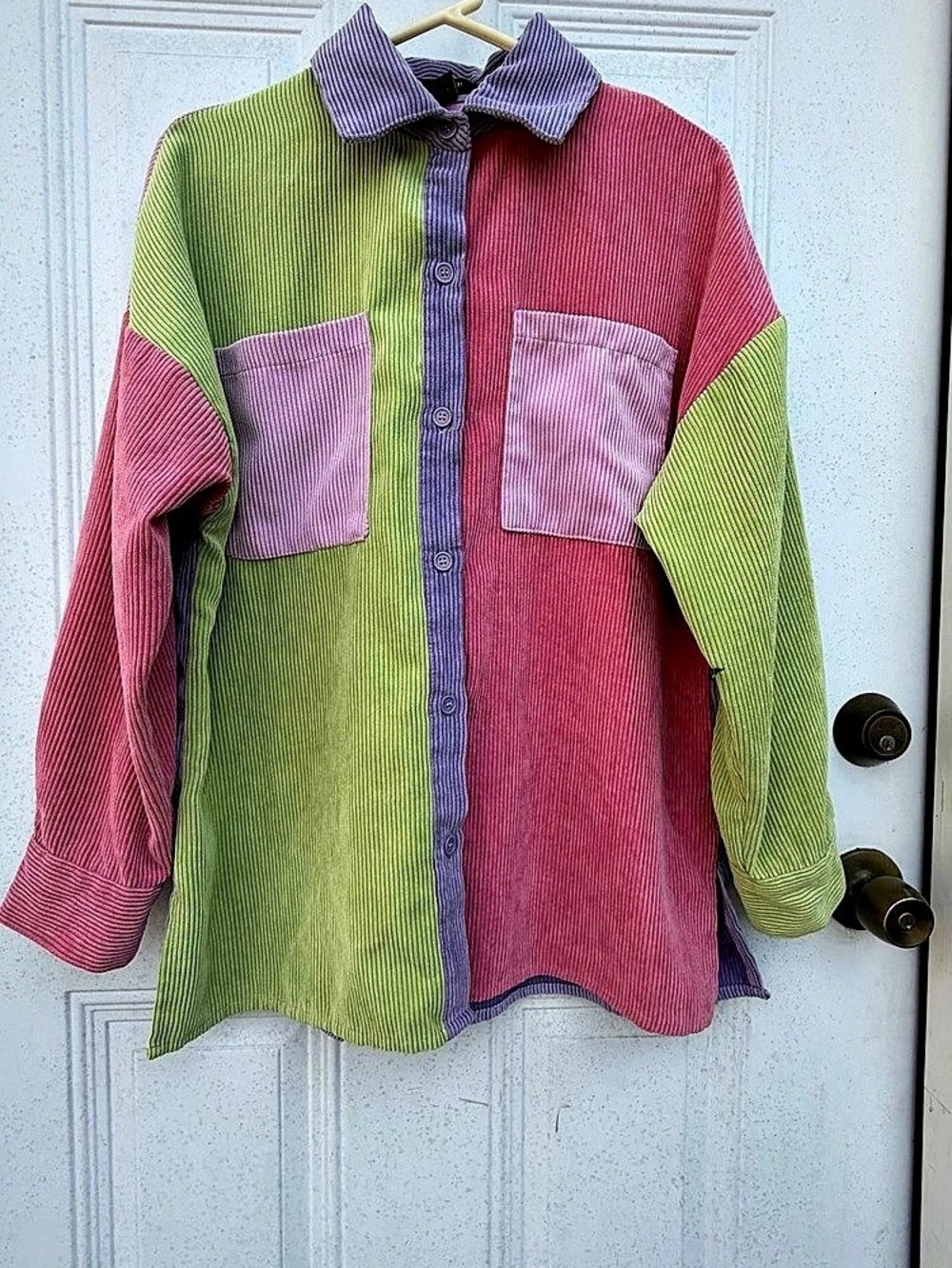 Forever 21 Color Block Button Down in Pink & Green Like New